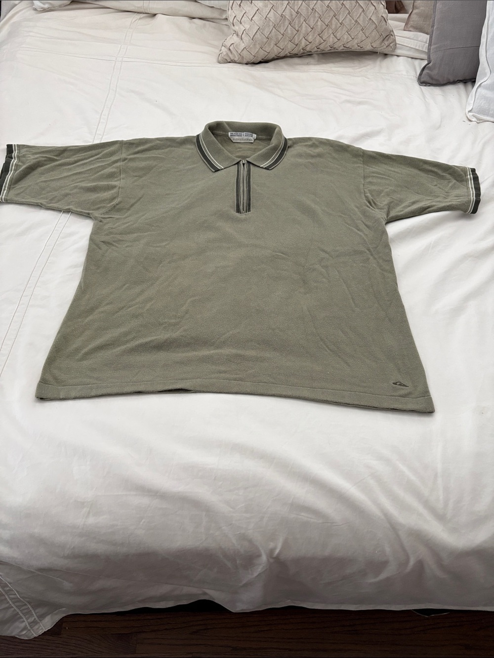 Quiksilver Olive Green knit Polo with Contrasting Stripe Trim